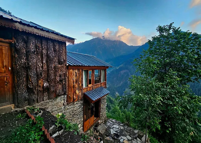 Parvatis Lap Luxury Hostel & Camps Kasol
